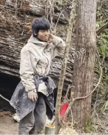 林北返祖爬树学猴叫